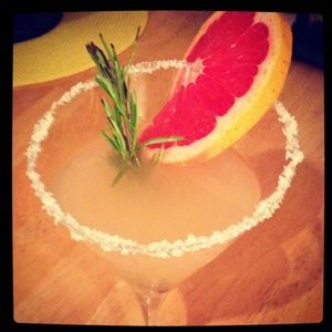 Meet your Posher, Laurie